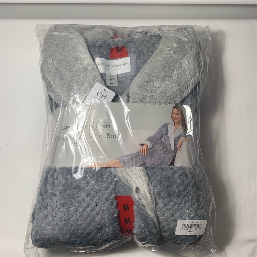 New Carol Hochman Ladies Gray Plush Cozy Robe - Picture 8 of 15
